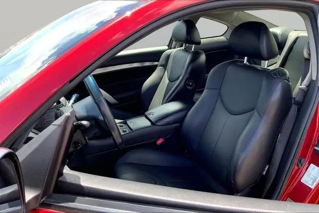 2015 INFINITI Q60 Standard