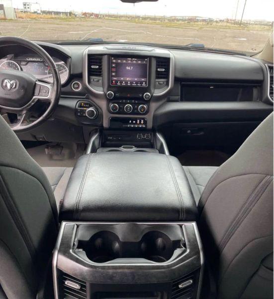 2019 Ram 1500 Big Horn/Lone Star Crew Cab 4x4 5'7" Box