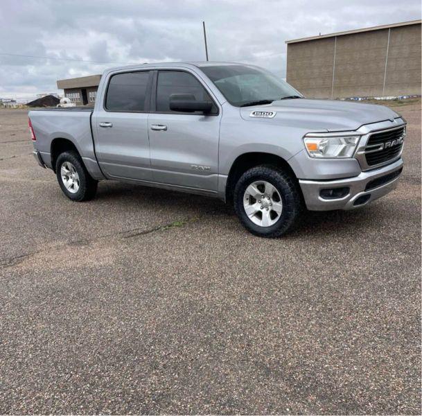 2019 Ram 1500 Big Horn/Lone Star Crew Cab 4x4 5'7" Box