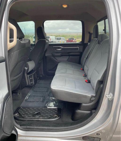 2019 Ram 1500 Big Horn/Lone Star Crew Cab 4x4 5'7" Box