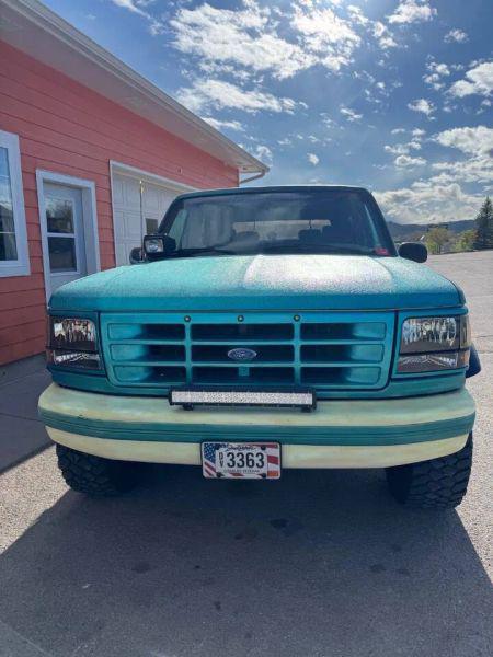 1992 Ford Bronco Base