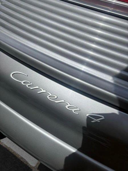 2001 Porsche 911 Carrera 4