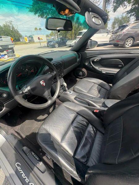2001 Porsche 911 Carrera 4