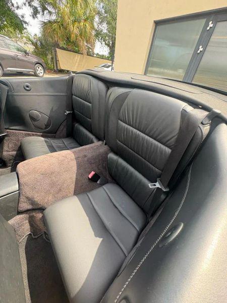 2001 Porsche 911 Carrera 4