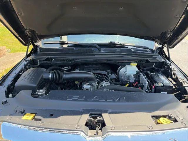 2019 Ram 1500 Big Horn/Lone Star Crew Cab 4x4 5'7" Box