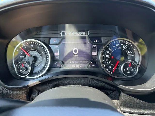 2019 Ram 1500 Big Horn/Lone Star Crew Cab 4x4 5'7" Box