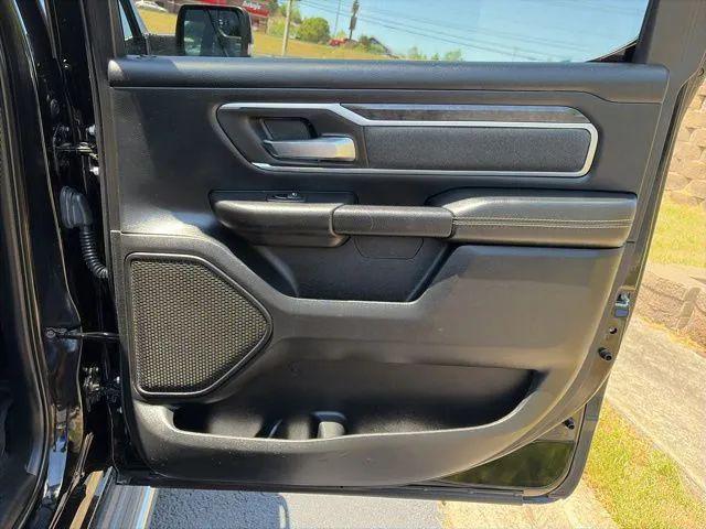 2019 Ram 1500 Big Horn/Lone Star Crew Cab 4x4 5'7" Box