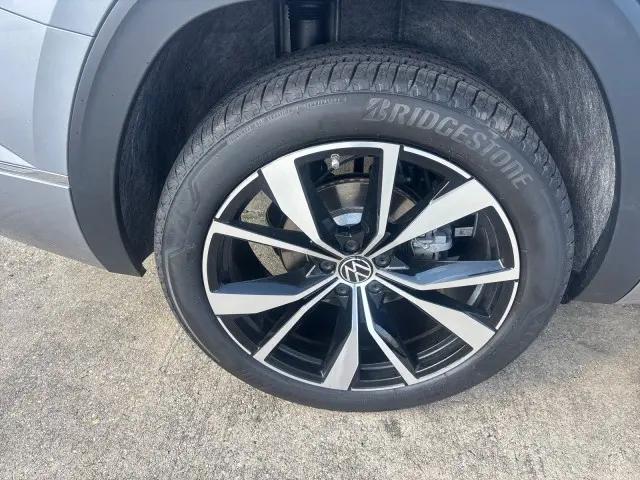 2026 Volkswagen Atlas SEL Premium R-Line