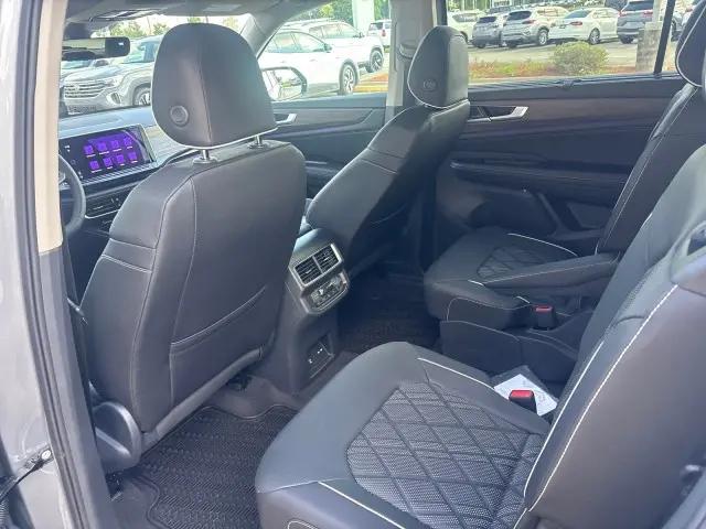 2026 Volkswagen Atlas SEL Premium R-Line