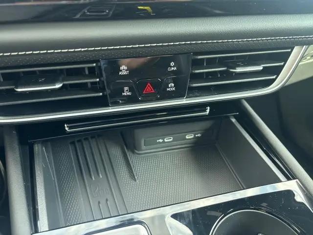 2026 Volkswagen Atlas Cross Sport SE with Technology