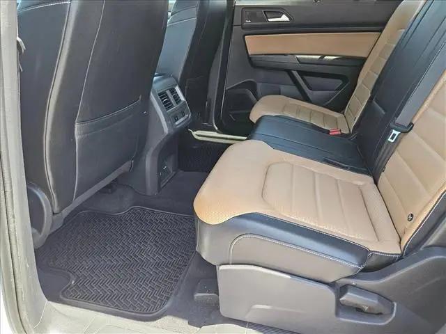 2020 Volkswagen Atlas Cross Sport 3.6L V6 SEL Premium