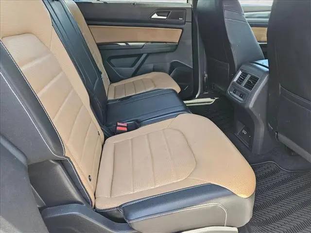 2020 Volkswagen Atlas Cross Sport 3.6L V6 SEL Premium