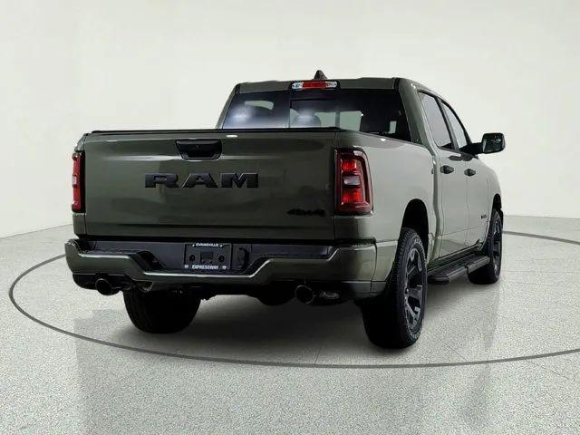 2026 Ram 1500 Express Crew Cab 4x4 5'7" Box