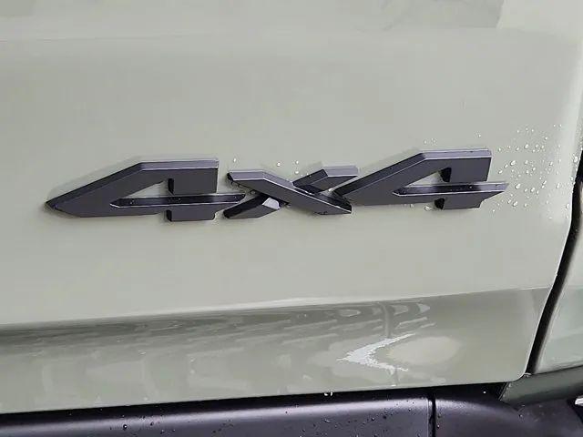 2026 Ram 1500 Express Crew Cab 4x4 5'7" Box