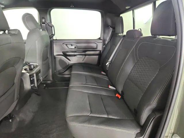 2026 Ram 1500 Express Crew Cab 4x4 5'7" Box