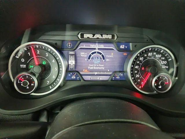 2026 Ram 1500 Express Crew Cab 4x4 5'7" Box