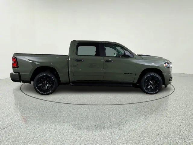 2026 Ram 1500 Express Crew Cab 4x4 5'7" Box