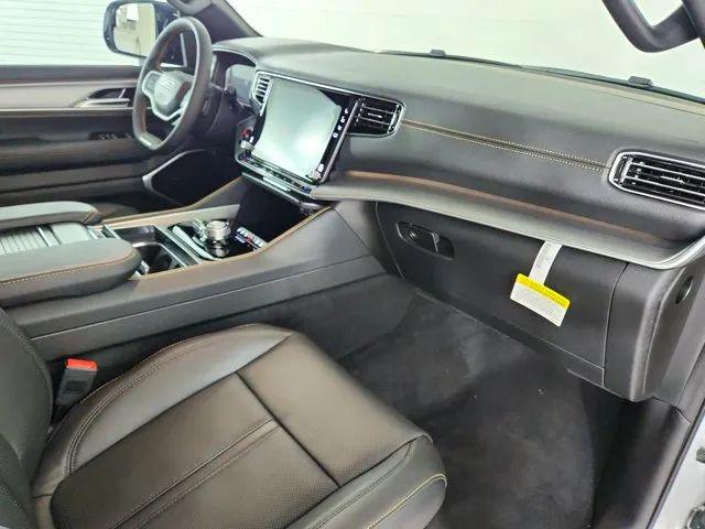 2026 Jeep Grand Wagoneer 4x4