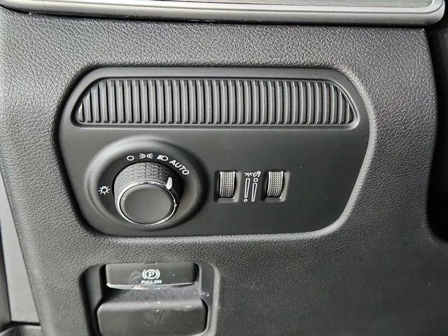 2026 Jeep Grand Wagoneer 4x4