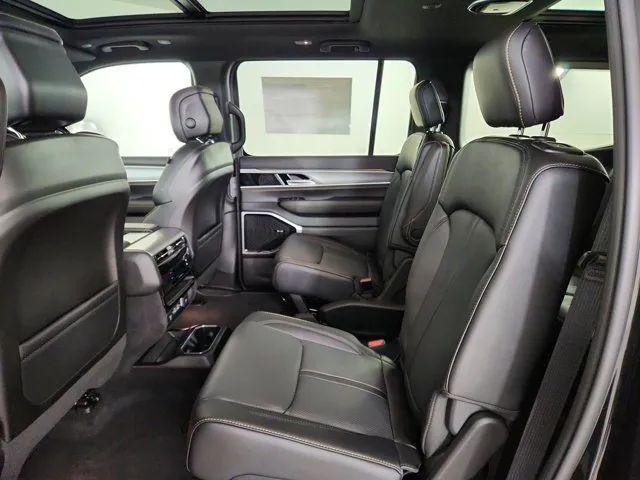 2026 Jeep Grand Wagoneer 4x4