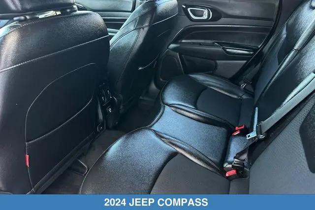 2024 Jeep Compass Trailhawk 4x4
