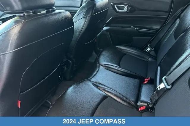 2024 Jeep Compass Trailhawk 4x4
