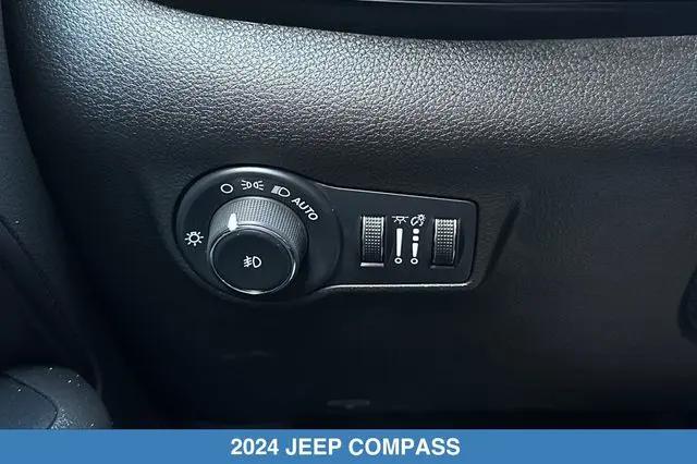 2024 Jeep Compass Trailhawk 4x4