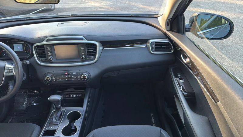 2020 Kia Sorento 2.4L LX