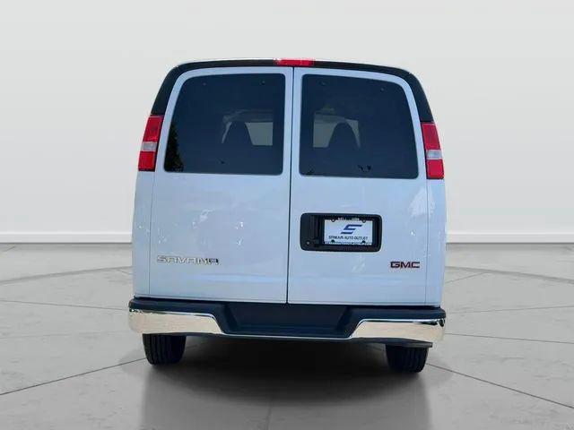2025 GMC Savana Passenger RWD 3500 Extended Wheelbase LT