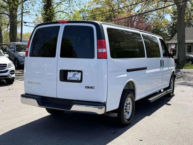 2025 GMC Savana Passenger RWD 3500 Extended Wheelbase LT