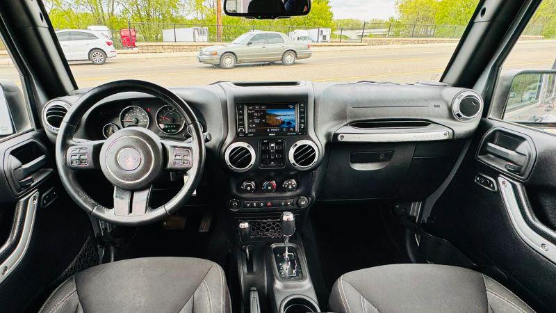 2016 Jeep Wrangler Unlimited Sahara