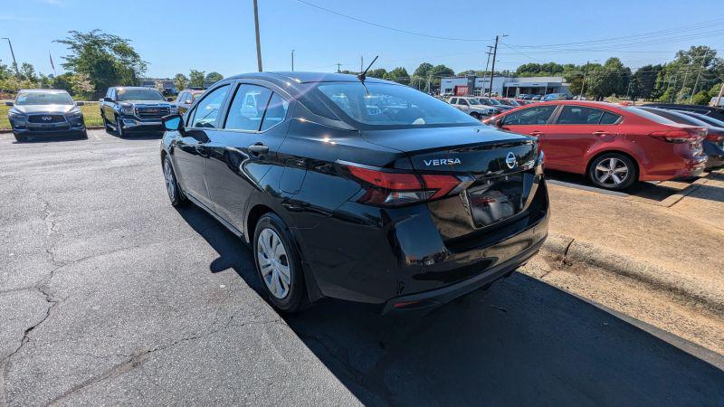 2020 Nissan Versa S Xtronic CVT