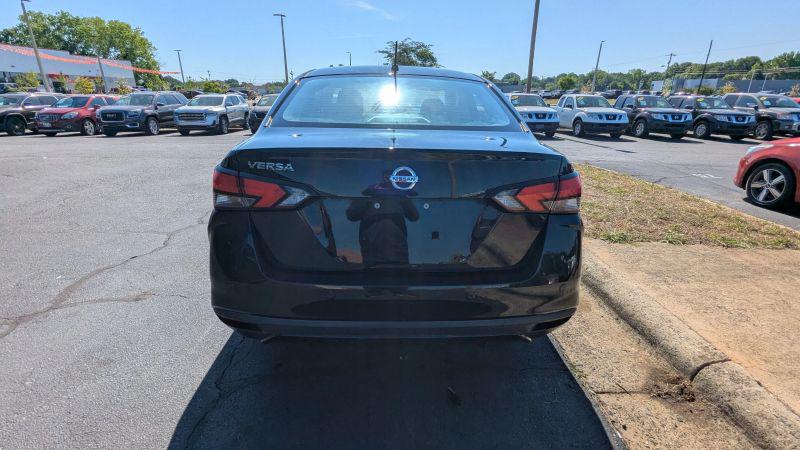 2020 Nissan Versa S Xtronic CVT