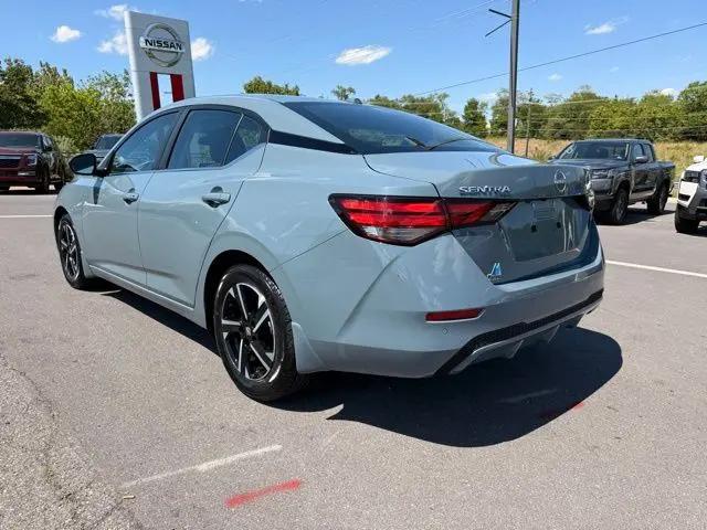 2024 Nissan Sentra SV Xtronic CVT