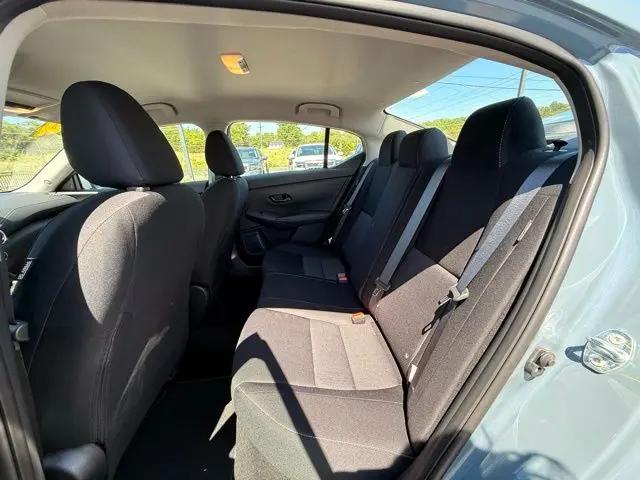 2024 Nissan Sentra SV Xtronic CVT