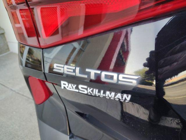 2023 Kia Seltos LX