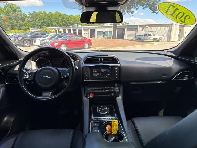 2017 Jaguar F-PACE 35t Premium