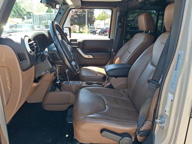 2017 Jeep Wrangler Unlimited Sahara 4x4