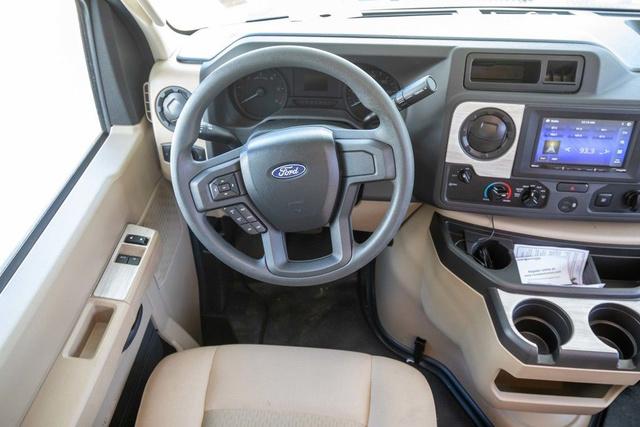 2023 Ford E-450 Cutaway Unknown