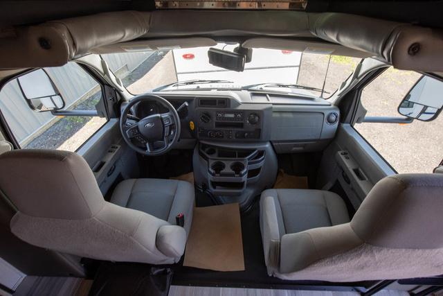 2023 Ford E-450 Cutaway Unknown