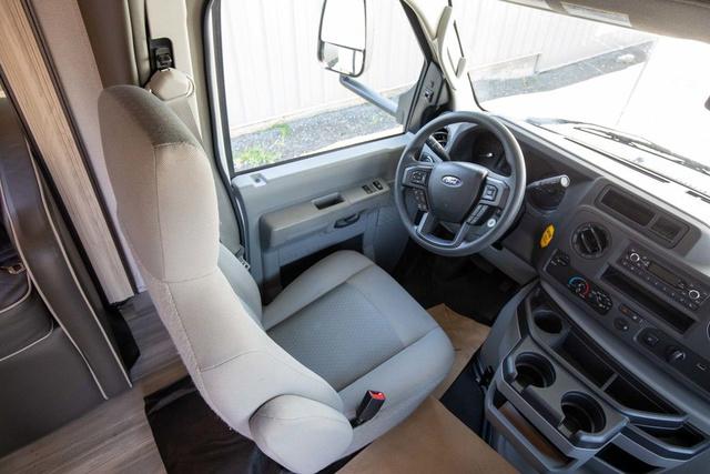 2023 Ford E-450 Cutaway Unknown