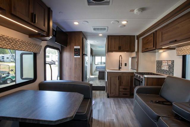 2024 Ford E-450 Cutaway Unknown
