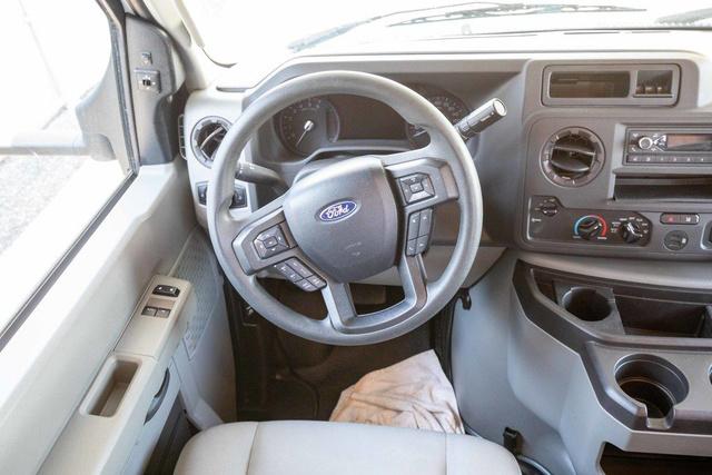 2024 Ford E-450 Cutaway Unknown