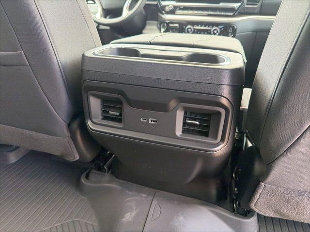 2026 Chevrolet Silverado 1500 4WD Crew Cab Short Bed RST