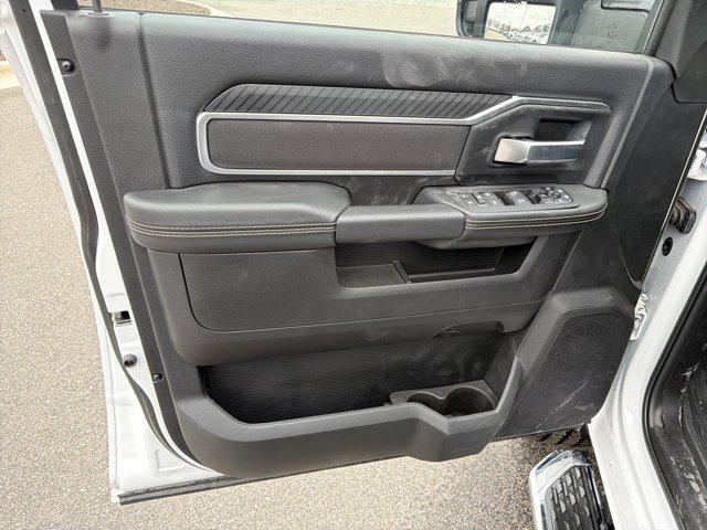 2025 Ram 2500 Big Horn Crew Cab 4x4 6'4" Box