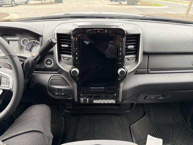 2025 Ram 2500 Big Horn Crew Cab 4x4 6'4" Box