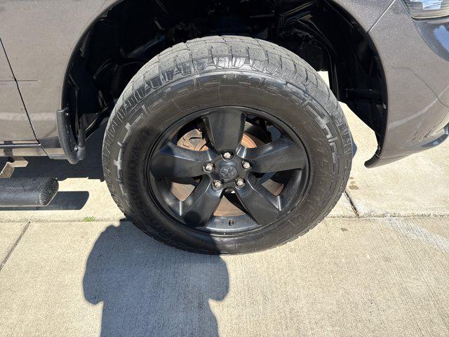 2019 Ram 1500 Classic Express Quad Cab 4x4 6'4" Box