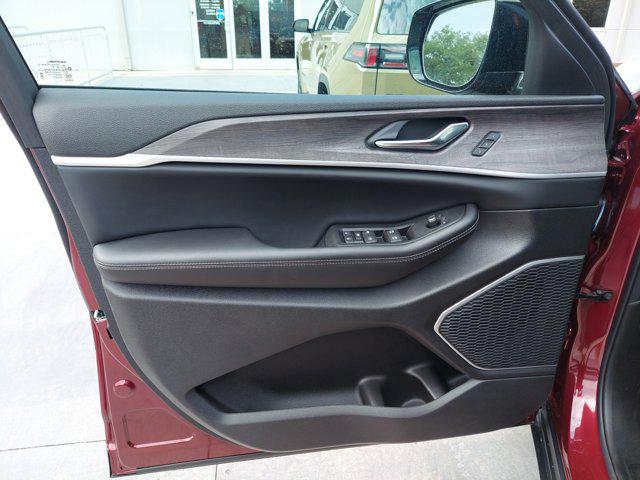 2026 Jeep Grand Cherokee L Limited 4x2