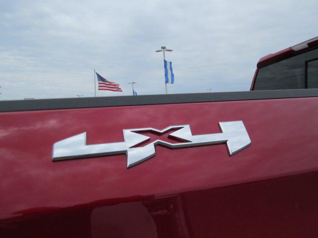 2026 GMC Sierra 1500 Crew Cab, Short Bed, SLT, 4WD