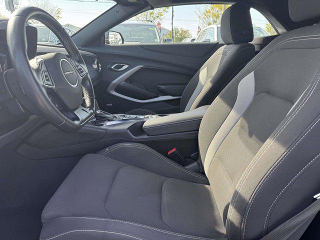 2023 Chevrolet Camaro RWD Convertible LT1